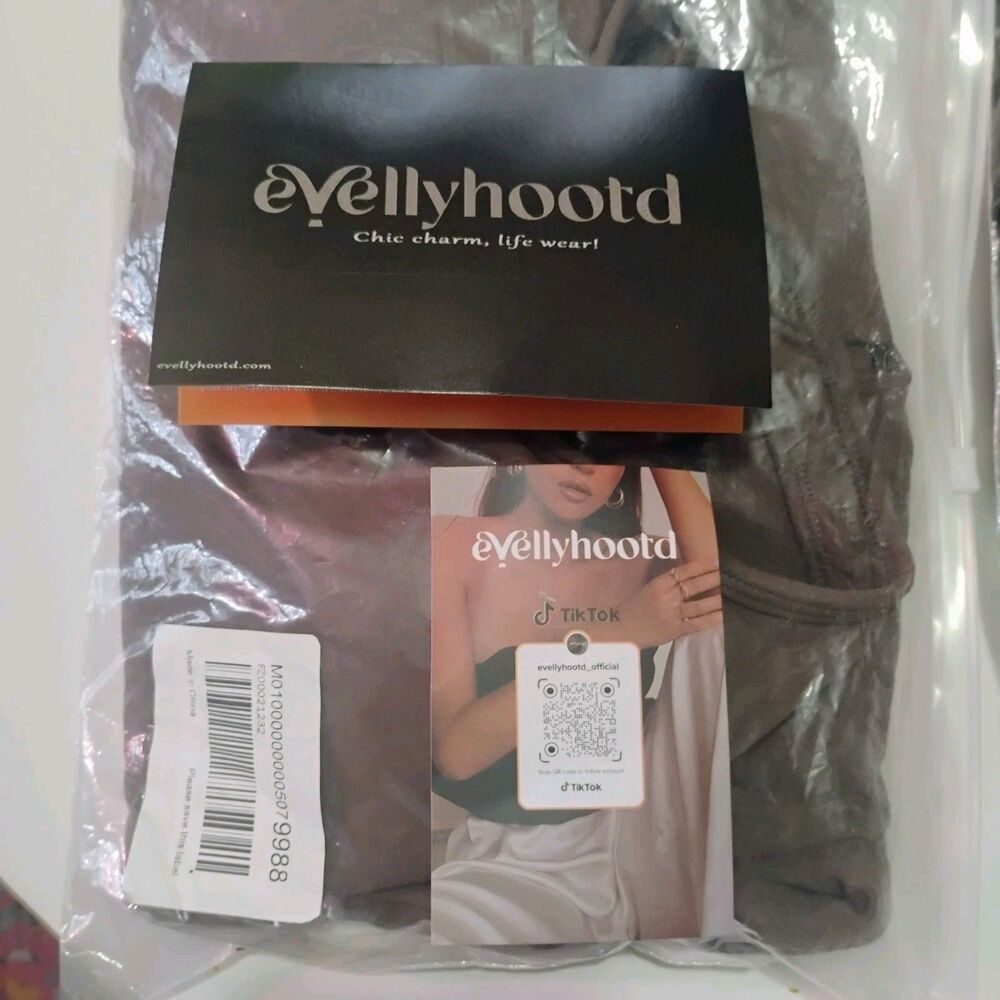 Evellyhootd Ariana One Piece Scrunch Butt Jumpsuit Medium Mocha Brown Flare Leg - Picture 2 of 9